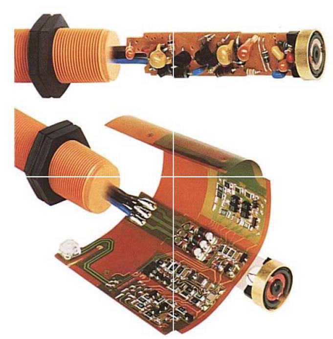 Manyetik (indüktif) mesafe sensörleri Indüktif(endüktif) sensör, kendisine yaklaşan cismi temas etmeden algılamak için kullanılır. Sensör kendi algılama sahası içerisinde bir manyetik alan oluşturur.