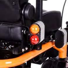 Kaptan koltuklu baş destekli, sırt açısı ayarlanabilir, motor kontrollü ile tilt açısı
