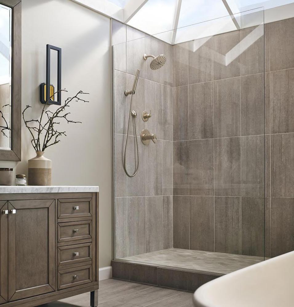 Klasik ve modern mimari çizgilerin armonisinden oluşan banyo tasarımımız