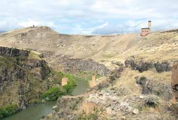 luk Dönemi ne aittir. Phrygia Epiktetos bölgesinin en önemli kenti olan Aizanoi 2012 yılında Unesco Dünya Kültür Mirası Geçici Listesi ne dâhil edilmiştir.