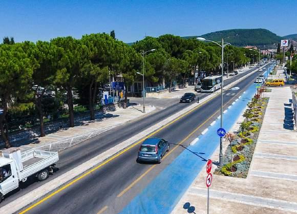 yollar ve alt yapı yenileniyor.