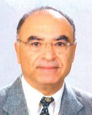 1976 yılında, İstanbul Teknik Üniversitesi İnşaat Fakültesinden mezun oldu.