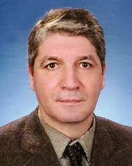 Askerlik hizmetini tamamladıktan sonra 1979-1992 yılları arasında Kırıkkale de serbest mühendis ve müteahhit olarak çalıştı.