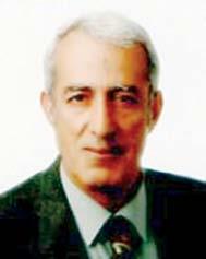 İhsan Çeliker 1948 yılında, Adıyaman da doğdu. 1976 yılında, İstanbul Devlet Mühendislik Mimarlık Akademisi Vatan Mühendislik Yüksekokulu İnşaat Mühendisliği Bölümünden mezun oldu.