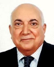 Talat Ahmet Abdullah 1951 yılında, Irak-Erbil de doğdu. 1976 yılında, İstanbul Devlet Mühendislik ve Mimarlık Akademisi Işık Mühendislik Yüksekokulu İnşaat Mühendisliği Bölümünden mezun oldu.
