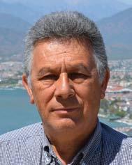 Ertuğrul Karabay 1952 yılında, Ankara da doğdu. 1976 yılında, Ankara Devlet Mühendislik Mimarlık Yüksekokulu İnşaat Mühendisliği Bölümünden mezun oldu.