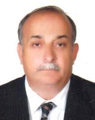 Emekliliğinin ardından muhtelif yapı denetim firmalarında kontrol mühendisliği yaptı. Vedat Karaer 1953 yılında, Rize-İyidere de doğdu.