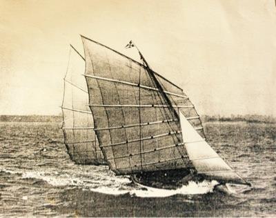 Polonez denizciler ise proa denilen teknelerini Pasifik te kullandılar.