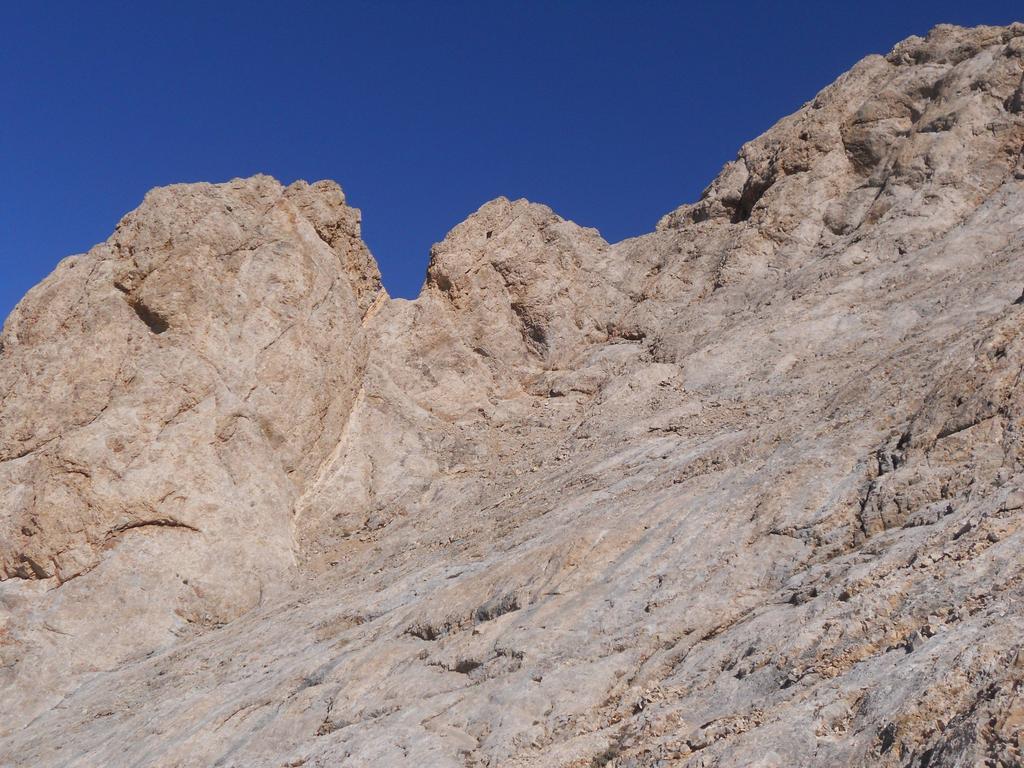 Şaşırıp tırmandığımız kaya blokları Raporu Hazırlayan: Kürşat Kobya Fotoğraflar :