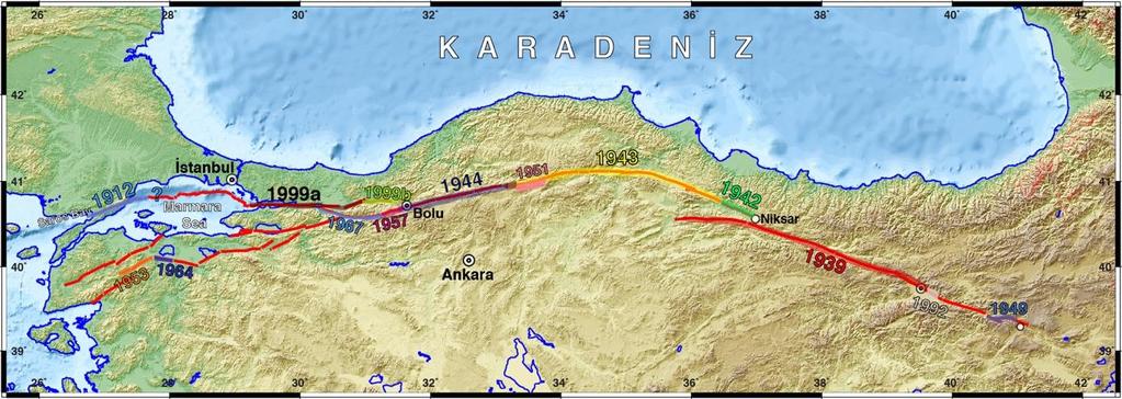 Şekil 2. Kuzey Anadolu Fayı boyunca yirminci yüzyılda meydana gelen depremler (Barka ve diğ., 2002). KAF ın geometrisi Barka ve Kadinsky-Cade, 1988 e göre çizilmiştir. KAYNAKLAR Akyüz, H.S.