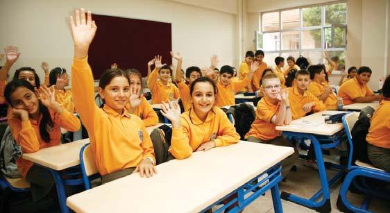 Elginkan İlköğretim Okulu İstanbul Valisi Hüseyin Avni Mutlu nun katılımıyla açıldı... Elginkan Vakfı tarafından yaptırılan ve Milli Eğitim Bakanlığı na bağışlanan okul sayısı E.C.