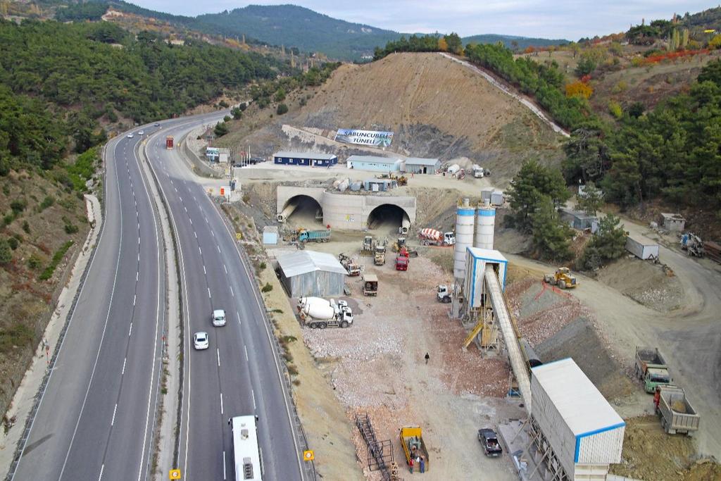 Sabuncubeli Tüneli ve Bağlantı Yolları Projesi, 4.070 m. çift tüp tünel ile 2.530 m bağlantı yolları olmak üzere toplam 6.
