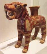 Bu çok renkli keramiklerde aslan, antilop ve çeşitli kuş formları dinsel törenlerde kullanılmak amacıyla yapılmıştır.