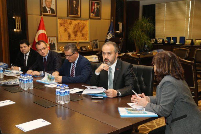 TOPLANTILARI Bursa da vali ve belediye başkanlarıyla çeşitli zamanlarda gerçekleştirilen toplantılarda