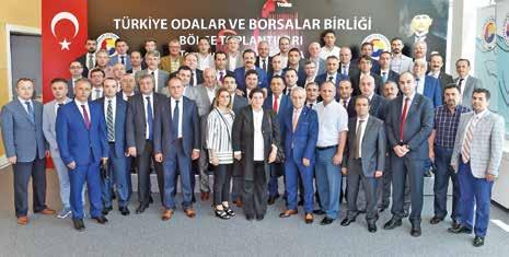 TOBB Başkanı Hisarcıklıoğlu, istişarenin önemine işaret ettiği konuşmasında, Oda ve Borsa başkanlarından gerçekleştirilen faaliyetleri ve oluşturulan imkanları üyeleriyle paylaşmalarını ve