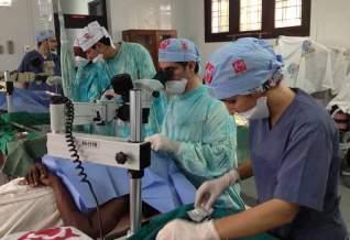 5 Mart Tanzanya ya Göz Nuru Yeryüzü Doktorları ve Azerbaycan Gençliğe Yardım Fonu Gönüllü Sağlık Ekibi, TİKA desteği ve Tanzanya REHEMA Vakfı ev sahipliğinde Tanzanya Mkuranga Devlet Hastanesi'nde