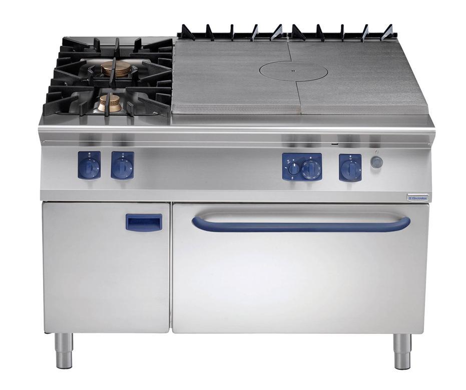 Electrolux 900 Serisi modüler pişirme ekipmanları, büyük restoran ve otel mutfakları ile kurumsal catering şirketlerinin ağır iş amaçlı pişirme gereksinimlerini karşılamak üzere tasarlanmışlardır.