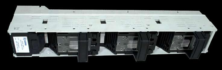 Anma Akımda İşletme Performansı/Operation performance at Rated Current Mekanik Ömür/Mechanical/without current operating cycles Açma-Kapama/ Breaking- Making Açma-Kapama/ Breaking- Making 200 200 200