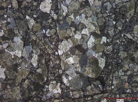 Kayaç içerisindeki Dolomit mineralleri (Dol) ve ikincil kalsitler mineralleri (Kal) ( (Çift nikol (sol - sağ)). Figure 1.