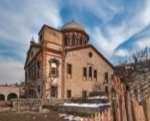 Talas - Mutalaski Harman semtinde Meryem Ana Kilisesi Eski bir çökmüş bir kilisenin yerine 1890 yılında inşa edilmiştir.
