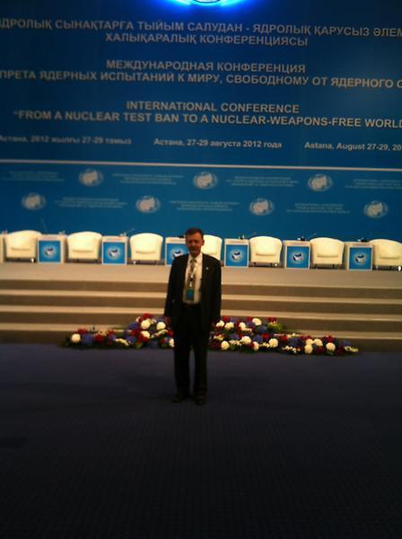 10. Kazakistan Parlamentosu Meclis Başkanı nın ve Nükleer Silahsızlanma için Parlamenterler Birliği'nin davetlisi olarak, Astana/Kazakistan a gitti.
