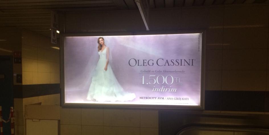 OLEG CASSINI METRO FIX PANO