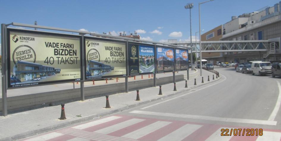 BILLBOARD KONORSAN