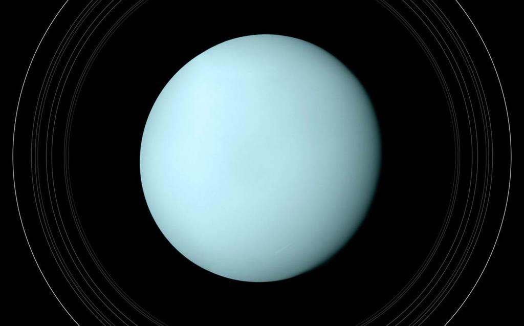 Uranüs gezegeni Neptün keşfedilene kadar, yörünge hareketlerindeki tutarsızlıklar açıklanamıyordu Uranüs bir türlü beklenildiği gibi davranmıyor ve sürekli öngörülen yörüngenin dışına çıkıyordu.