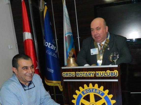 1672.Toplantı Yeri : Ordu Rotary Kulübü Lokali Gün/Saat : 02.01.2018 Salı /19.30 Konuklarımız : Sn. Dr. Özgür Kabagöz (Eski Üyemiz) Sn. Nevzat Gültekin (Yepaş Satış ve Pazarlama Temsilcisi) Sn. Av.