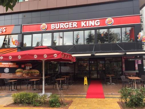 Adana Burger King Projesi Proje, Adana nın yeni gelişen perakende caddelerinden biri olan Turgut Özal Bulvarı nda yer almaktadır.
