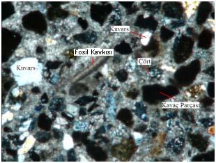 Şekil 7.3 Kömürlü formasyonu kumtaşları nın ince kesit görüntüsü (2362-2370 m) 7.1.
