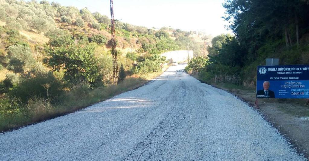 Datça Yolları Artık Daha Güvenli 2014-2017 Yılları Arasında Yapılan Toplam Yol Çalışmaları 1.Kat Sathi Kaplama Çalışması :10,20 Km 2.