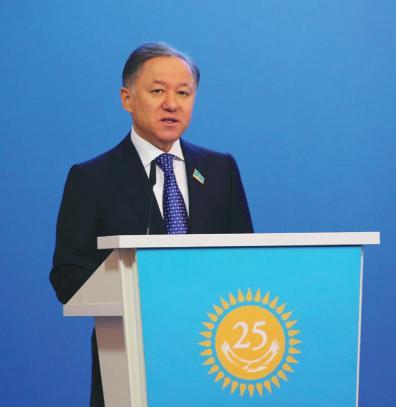 Sayın Nigmatulin: Bir zamanlar Sovyetler Birliği nin ücra bir parçası, SSCB nin hammadde rezervlerinin kaynağı olan Kazakistan Cumhuriyeti yeni tarihinin 25 yıllık döneminde Ulusal Liderini kılavuz