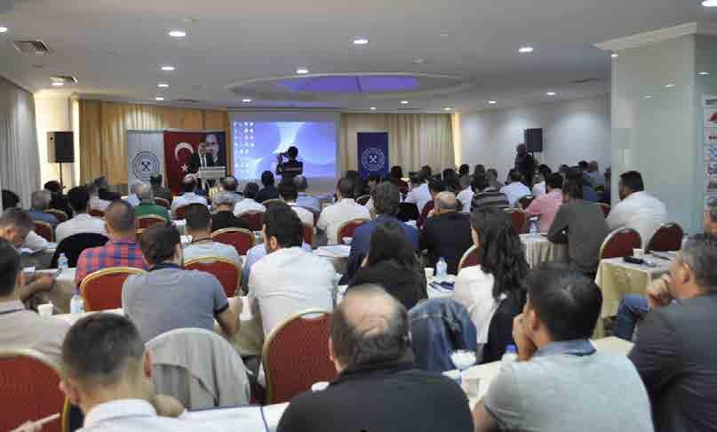 SEKTÖRDEN HABERLER Adana da Krom Çalıştayı Düzenlendi Maden Sektörü Sorunları Değerlendirme Toplantısı Yapıldı TMMOB Maden Mühendisleri Odası Adana Şubesi tarafından düzenlenen Krom Çalıştayı 13 Ekim