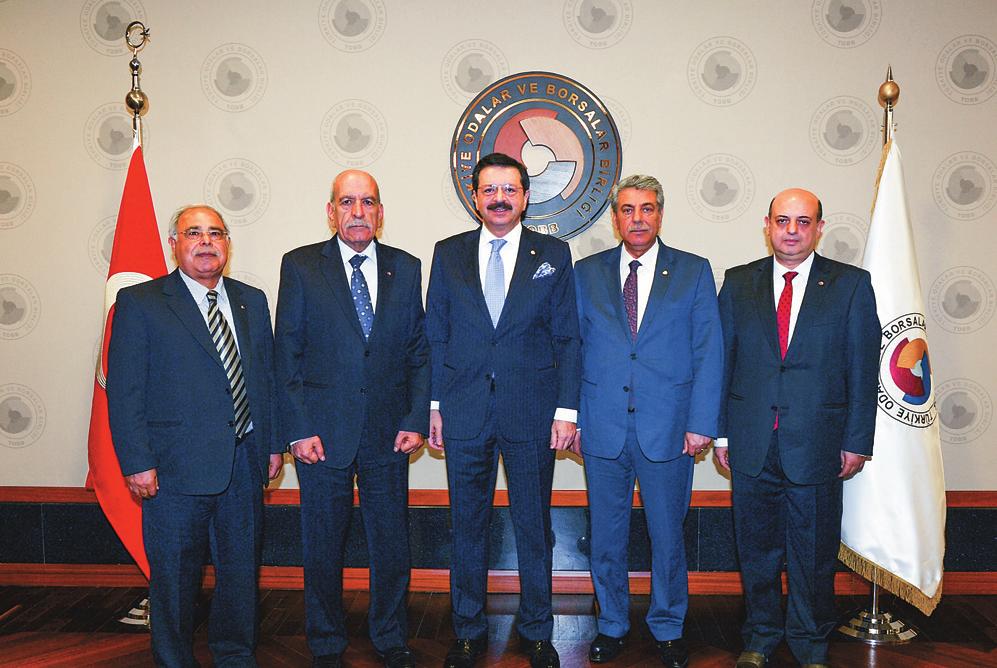Oda/borsa başkanları, Hisarcıklıoğlu nu ziyaret etti IX. Dönem Oda/Borsa u Sertifika Töreni için TOBB Birlik Merkezi ne gelen oda/borsa başkanları 13-14 Ocak 2014 tarihlerinde TOBB Başkanı M.