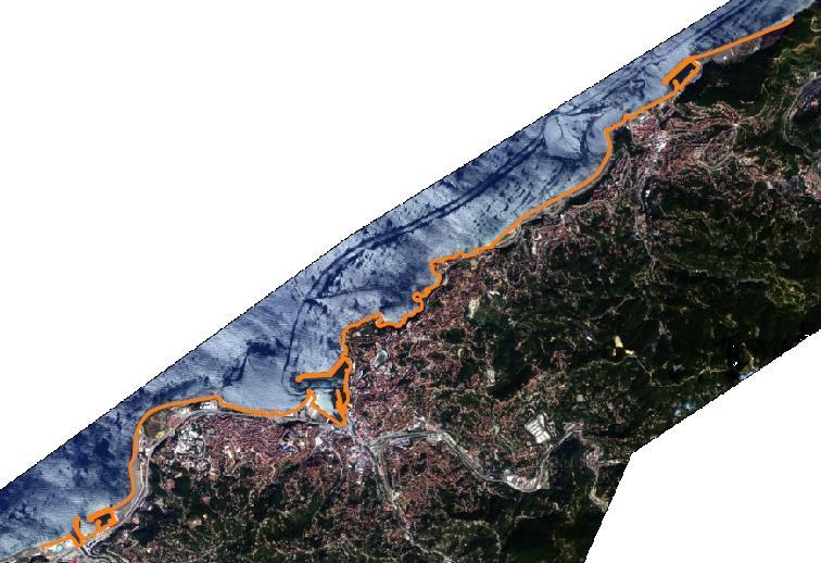 2015 yılına ait Worldview-2 uydu görüntüsü üzerinden manuel vektörleştirme işleminde ise ilkin kıyı şeridi tabakası oluşturulmuştur. Bütün kıyı şeridi tek bir hat olarak vektörleştirilmiştir.