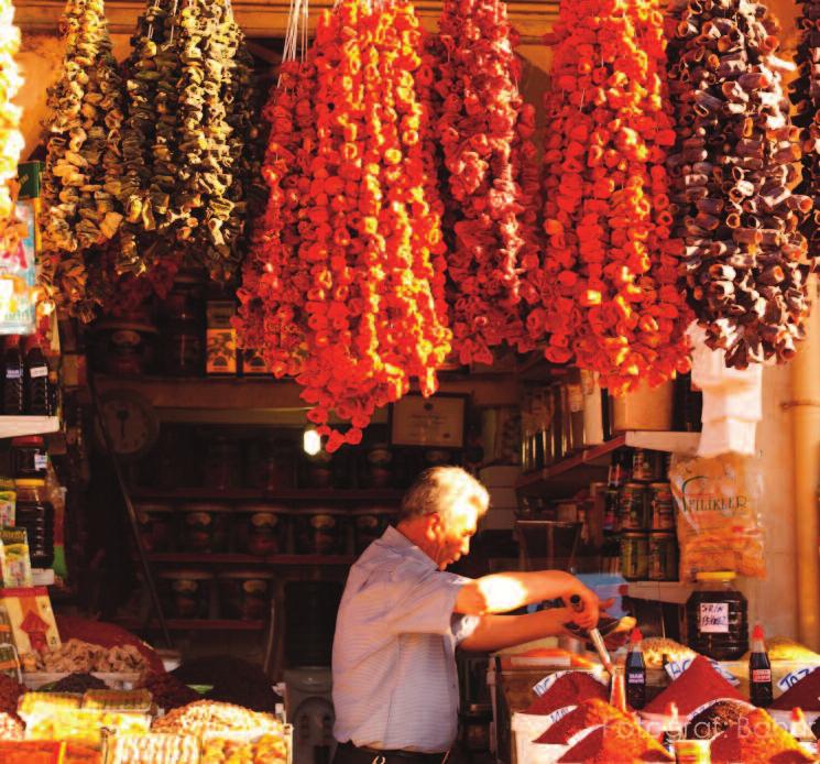 MEVZUAT "Tacir" Sıfatı Taşıyanlar KAYIT YAPTIRABİLİR İSMMMO, esnaf sıfatına girenlerin Ticaret Siciline kayıt yaptıramayacağını açıkladı.