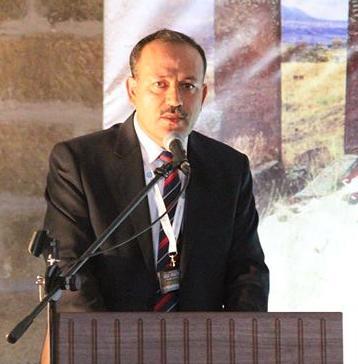 ÖZGEÇMİŞ KİMLİK BİLGİLERİ Adı ve Soyadı: Necmettin ELMASTAŞ Doğum Yeri: Ahlat / Bitlis Doğum Tarihi: 01.04.