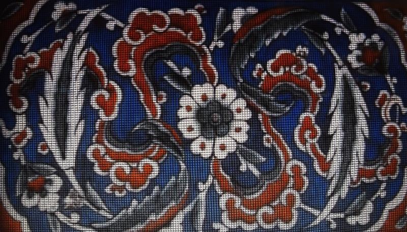 94 4.4. BULUT MOTİFLERİ Peyzaj ögeleri, mimari ögeler, yazı süslemeleri, vazolar gibi çeşitli desenlerden oluşan karma motifler altında yer alan bulut motifleri de Osmanlı çini sanatında sıkça