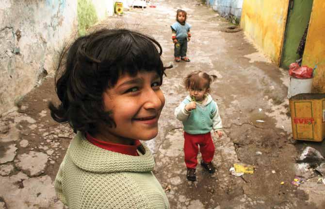 İstanbul a üç yaşında sağlıklı bir çocuğun boyu olan 95cm den bakmanın, kentin planlanması, kamu hizmetleri ve