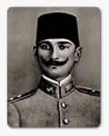 Sınıfta aynı adı taşıyan Matematik Öğretmeni Mustafa, sınıf birincisi olan küçük Mustafa'nın adını "Mustafa Kemal" olarak değiştirdi. 1906 Mustafa Kemal, Manastır Askeri Okulu'na (idadiye) girdi.