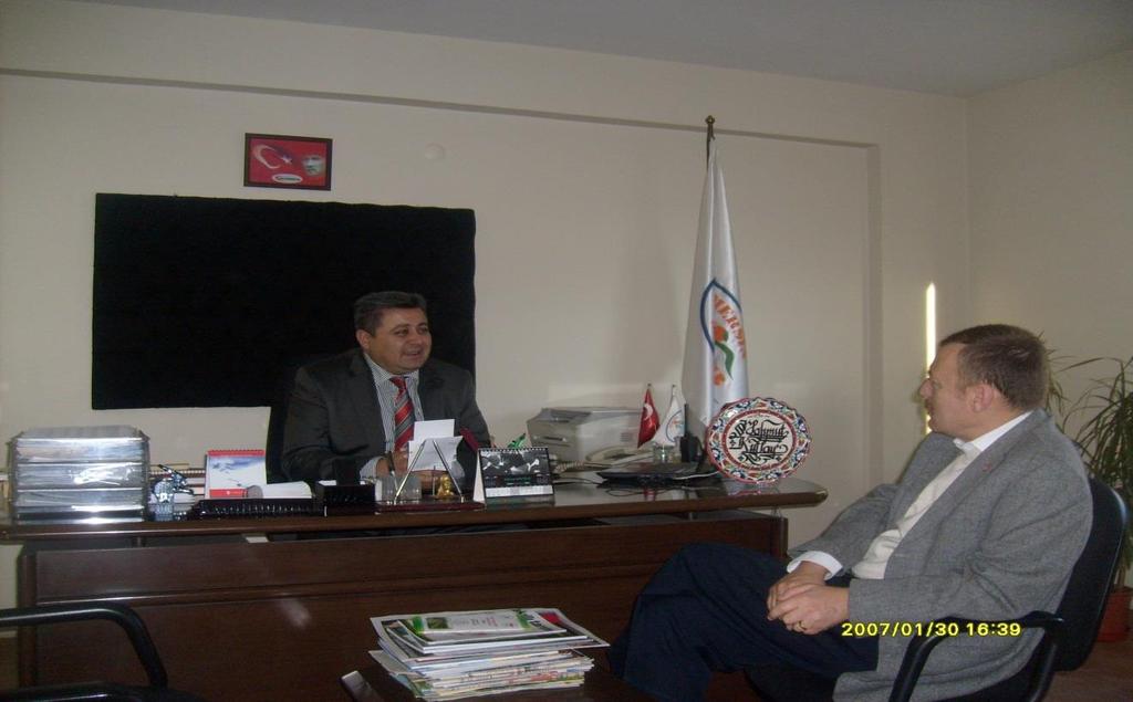 3. Mersin Sulama Birliği Başkanı Mahmut Kutlay ı makamında ziyaret etti.