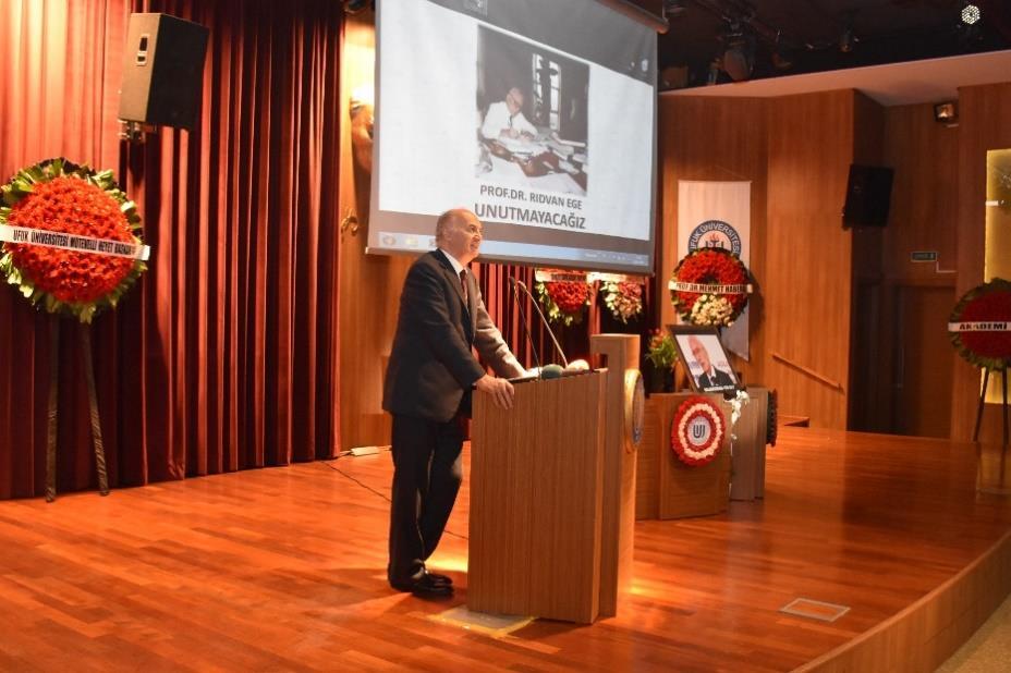 Törende konuşan Başkent Üniversitesi Kurucusu ve Yönetim Üst Kurulu Başkanı Prof. Dr. Mehmet HABERAL "Rıdvan ve Binnaz hocalarımız bizleri yetiştirdi.