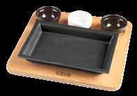 137 MINI PLATES DISHES KAPLAR ve TAVALAR LV HRC 065 AH 065 WS w: 19,1 cm l: 25,5 cm h: 3,7 cm 0,28 lt 1 1,77 kg Description: Service Dish rectangular with Beech Plywood Platter.