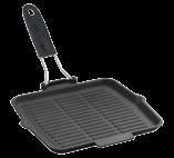 Malzeme Kalınlıkları: Taban: 4,5 mm. Kenar: 4 mm. LV ECO GT 2424 T15 K4 w: 28,2 cm l: 30 cm h:4,2 cm 0,46 lt 1-2 2,32 kg Description: Grill Pan, with wire and silicon handle and wooden platter.