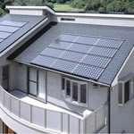 GÜNEŞ ENERJİSİNİN KULLANIM ALANLARI Evlerin Elektrik İhtiyacının Karşılamasında Evlerin çatısına yerleştirilen güneş panelleri (güneş pilleri)