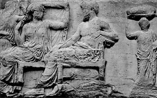 3. Tanrılar Toplantısı Zeus Olympos Tanrılarının katıldığı toplantıda diğer tanrılar ile birlikte oturur biçimde betimlenmiştir.