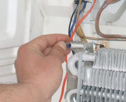 UYGULAMA FAALİYETİ UYGULAMA FAALİYETİ Aşağıdaki işlem basamakları ve önerileri dikkate alarak termostopun montajını ve testini yapınız.