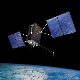 11 1997-2004 yılları arasında yörüngeye 12 Block IIR uydusu yerleştirilmiştir (Şekil 2-5). Güç kaynağı ve roket sistemleri Block I uyduları ile aynıdır. Ancak güneş panelleri 750 W kapasitelidir.