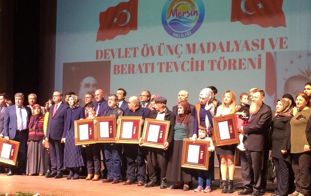 22. Mersin Kültür Merkezi nde düzenlenen Devlet Övünç Madalyası ve Beratı